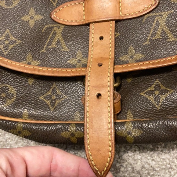 (sold) Louis Vuitton Saumur - Picture 13 of 15